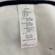 Load image into Gallery viewer, Classy Cameron Cloth Bib